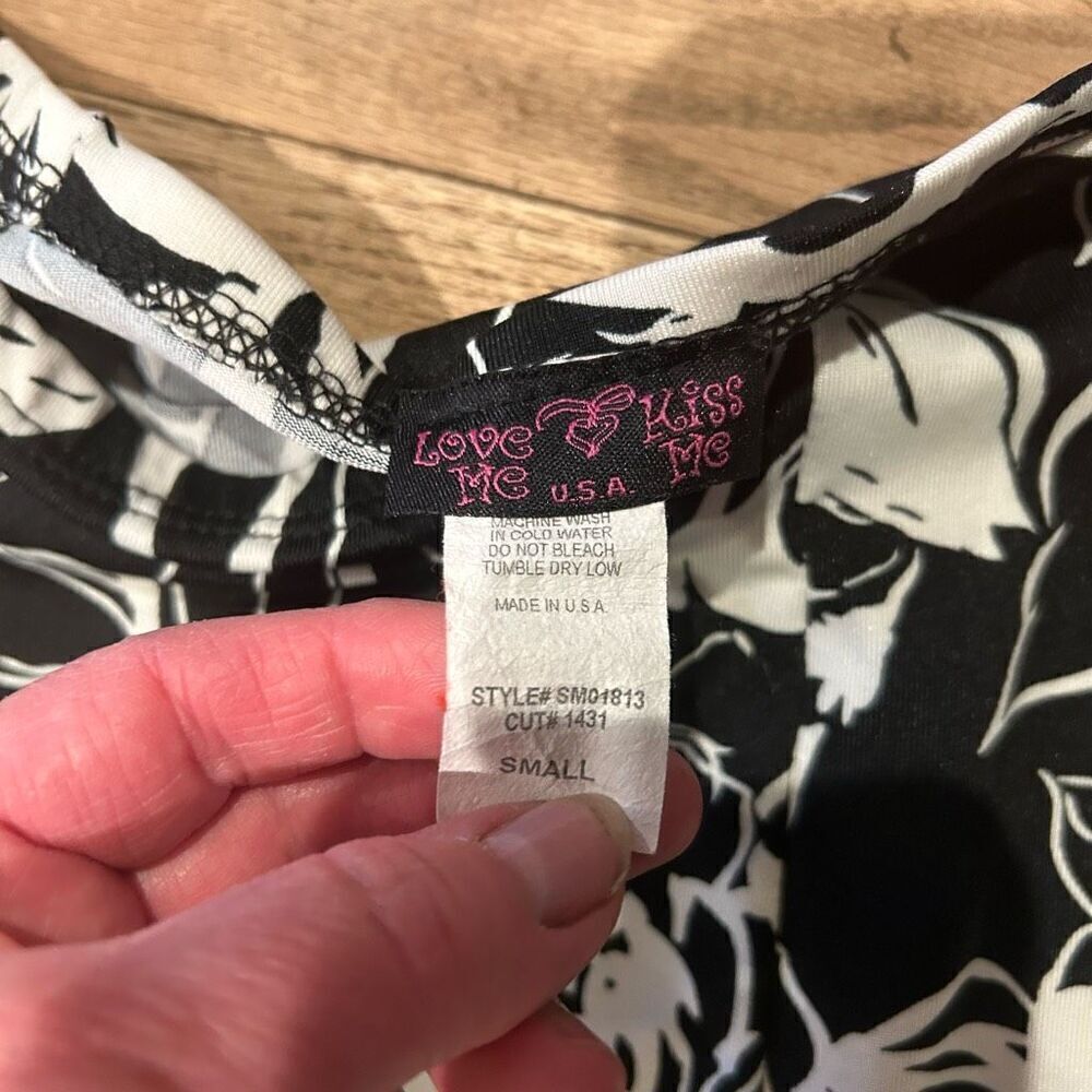 Love me Kiss me vintage skirt size small - Picture 4 of 6